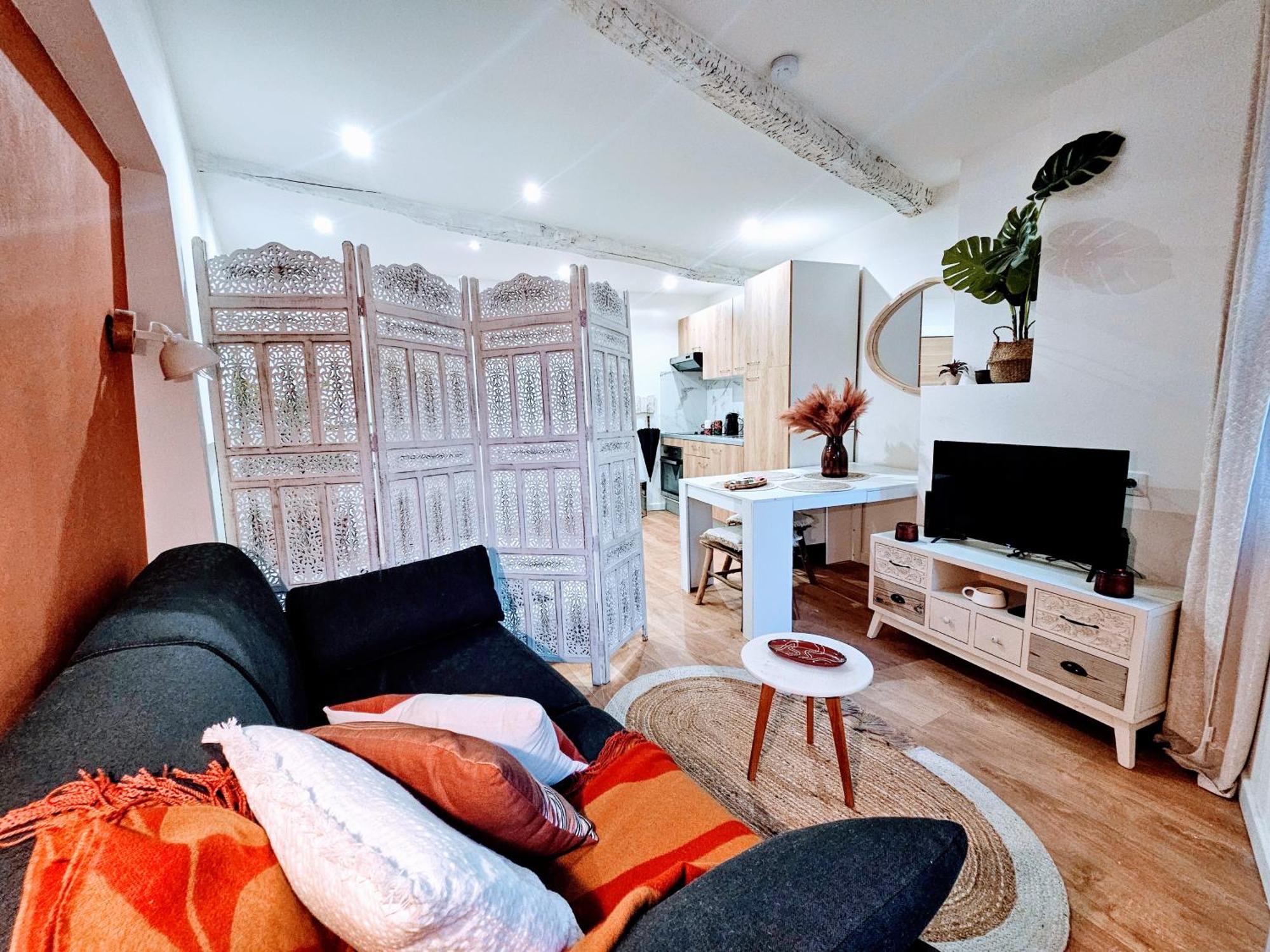 Studio Aux Pieds Des Parfumeries Grasse Eksteriør billede